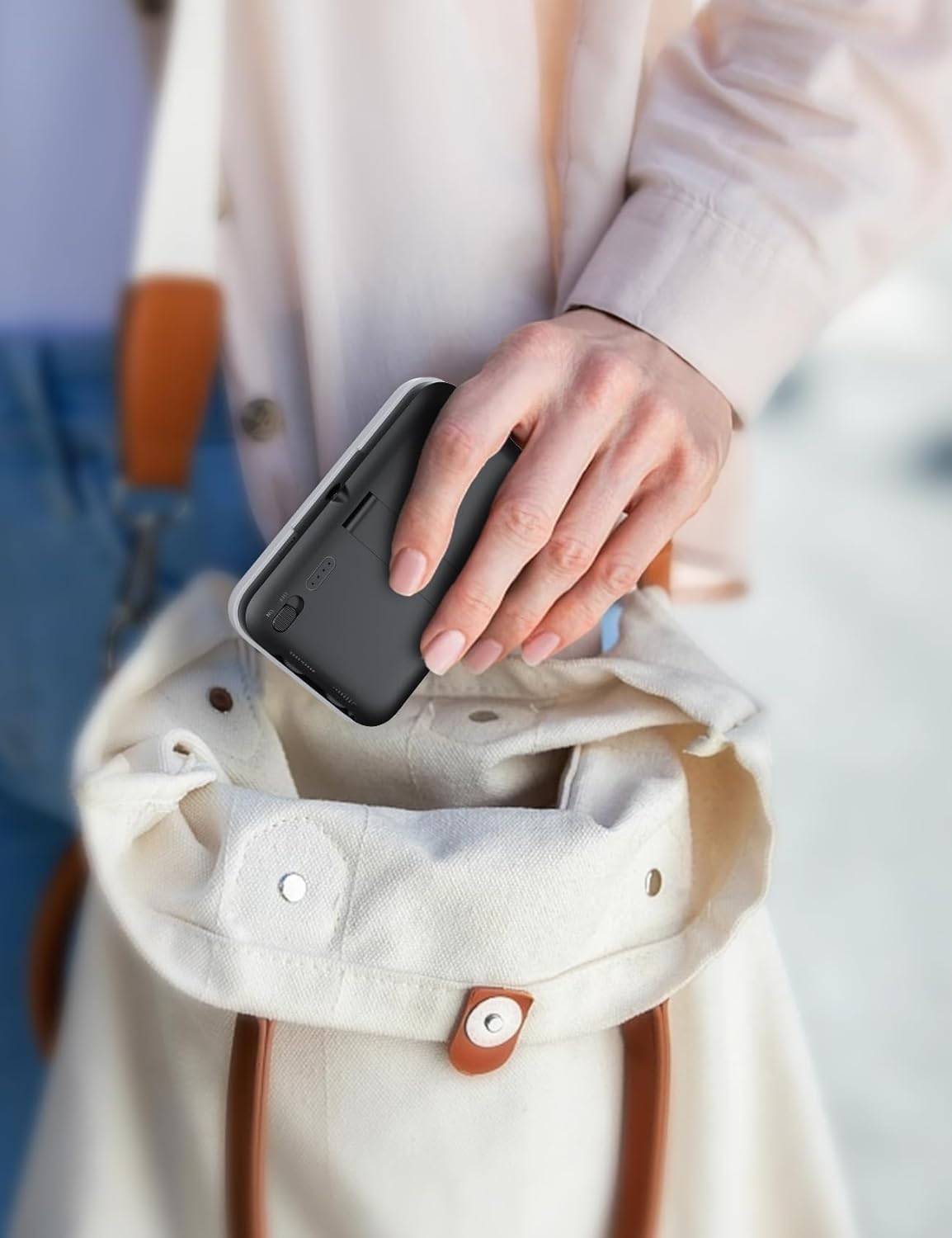 Selfie Light with Soft Diffuser & Built-in Stand – 96 LED Rechargeable Clip Fill Zoom Light for Phone, iPhone, iPad, Camera, for Makeup, TikTok, Vlog, and FaceTime Calls - Image 7